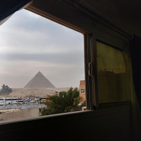 Anubis Kingdom Pyramids Hostel Kafrat al Jabal Exterior photo